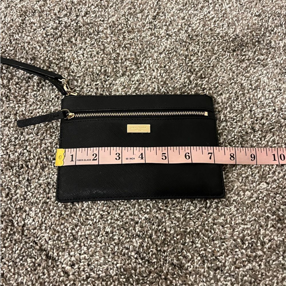Kate Spade Black Laurel Way Saffiano Leather Wristlet - Picture 13 of 14